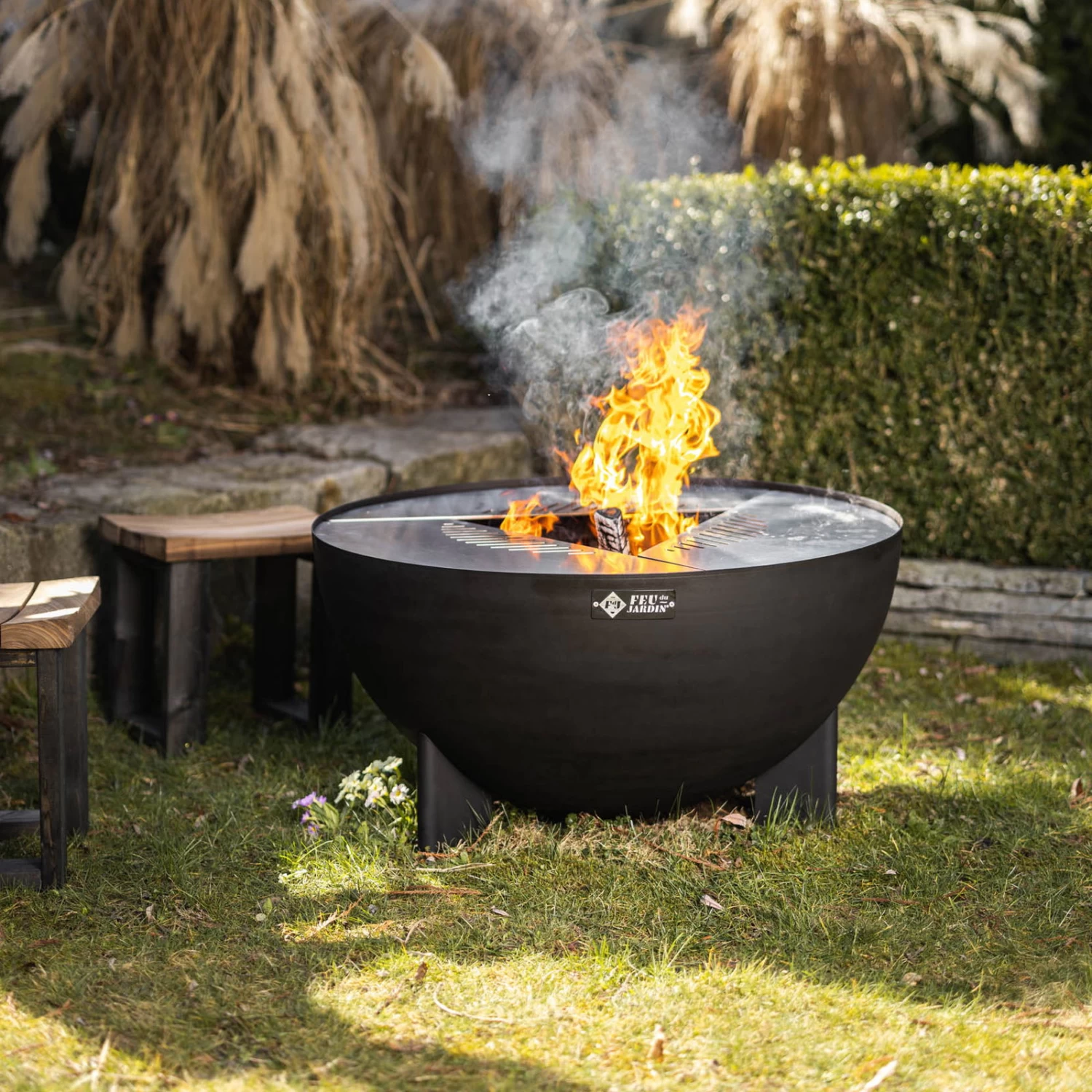 Edelstahl-Feuerstelle 'TRIA', Schwarz, 100 X 55 X 100 Cm – Bild 3