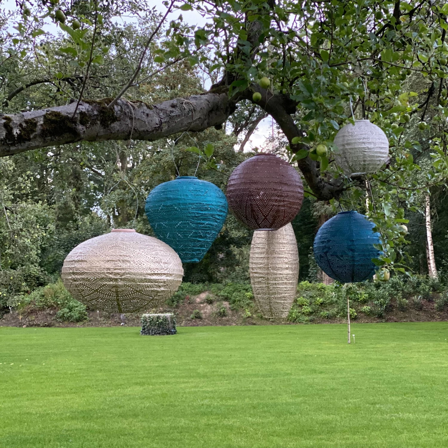 Solarlaterne 'Diamond 28', Hellgrün, Ø 28 X 28 Cm – Bild 6